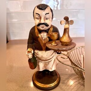 Rare-Vintage Sterling Industries 9” Wine Serving Waiter Butler Figurine Statue
